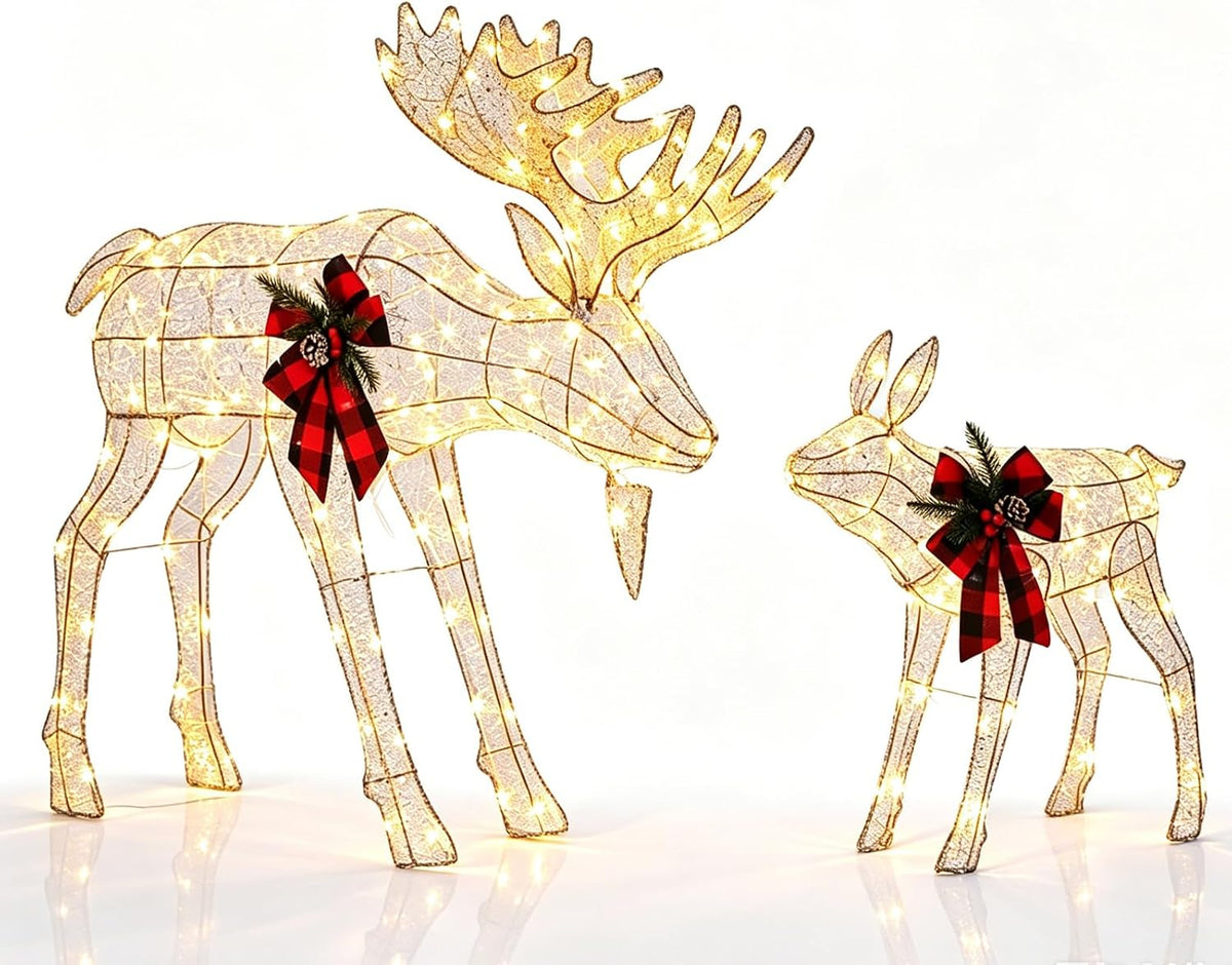 Garvee 2-Piece Lighted Christmas Outdoor Reindeer with 240 LED Lights / Outdoor Christmas Reindeer